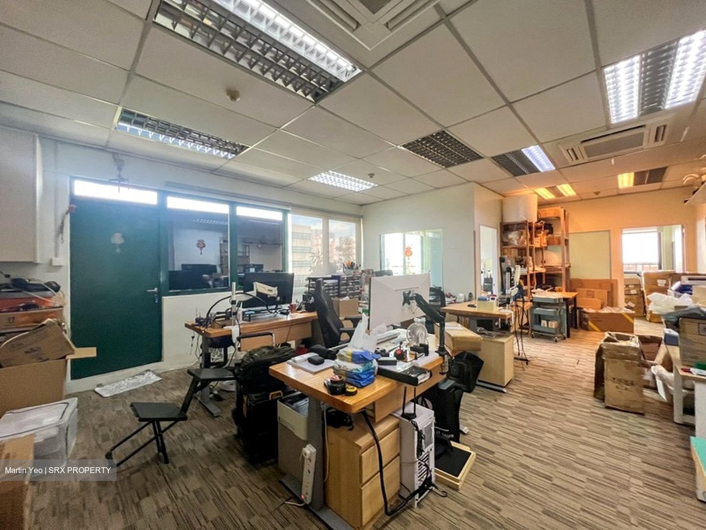 Redhill Forum (D3), Factory #457578181